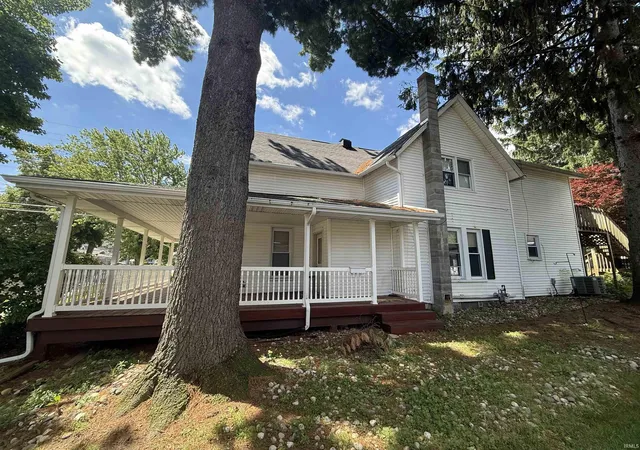 3rd image of 206 S Mountain, Lagrange, IN 46761 | MLS# 202624279