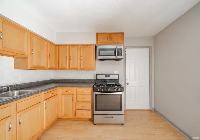 Homes for sale in Yorktown, IN | 1609 S Irvington Dr, Yorktown, IN 47396 | MLS# 202624283