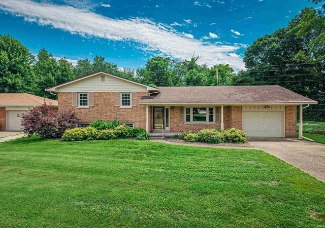 Homes for sale in Mount Vernon, IN | 1212 Cardinal Dr, Mount Vernon, IN 47620 | MLS# 202624286