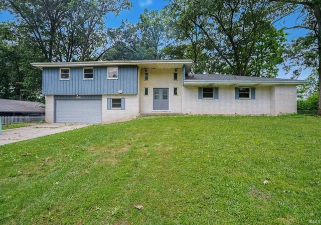 2nd image of 55127 Buckeye Rd, Osceola, IN 46561 | MLS# 202624287