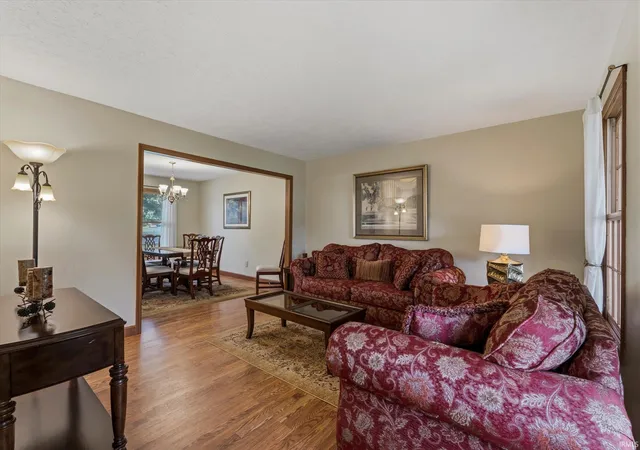5th image of 53213 Chelle Ln, Granger, IN 46530 | MLS# 202624312