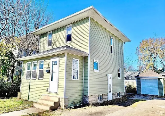 2nd image of 2819 Mishawaka Ave, South Bend, IN 46615 | MLS# 202624327
