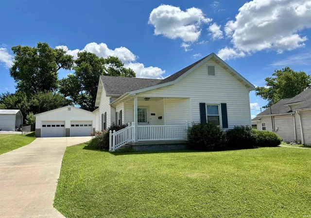 Photo 1 of Sale Pending at 1210 S Mckinley Ave, Princeton, IN 47670 | MLS# 202624331 | Listing updated on 2026-09-23
