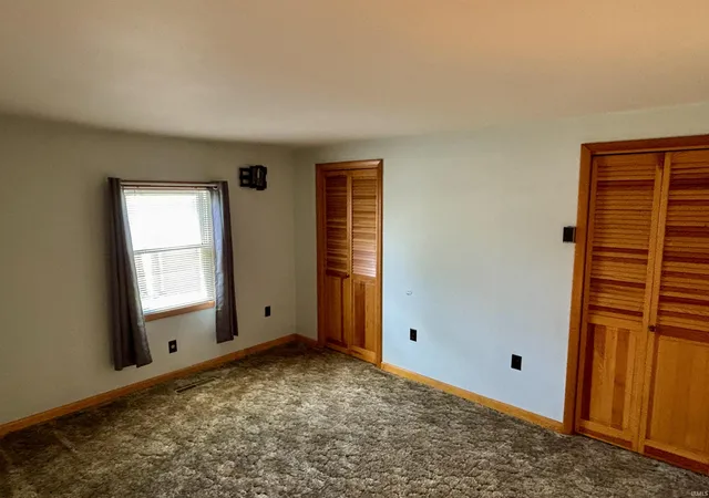 Photo 3 of Sale Pending at 1210 S Mckinley Ave, Princeton, IN 47670 | MLS# 202624331 | Listing updated on 2026-09-23