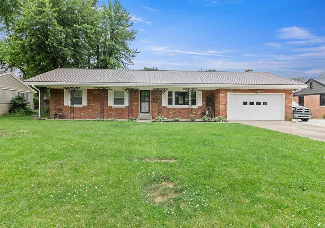 Photo 1 of Manufactured home for sale at 210 E North St, Gas City, IN 46933 | MLS# 202624342 | Listing updated on 2026-09-28