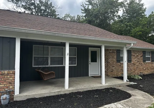 Photo 3 of Manufactured home for sale at 432 Chapel Hl W Dr, Indianapolis, IN 46214 | MLS# 202624362 | Listing updated on 2026-06-30