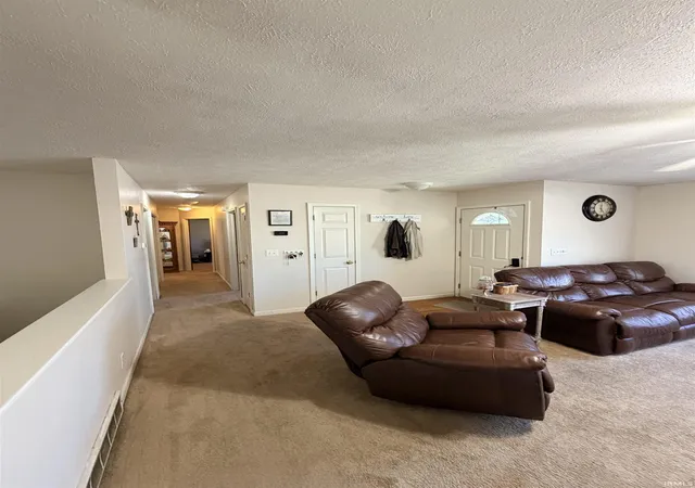 2nd image of 979 Highfield Ct, Middlebury, IN 46540 | MLS# 202624396