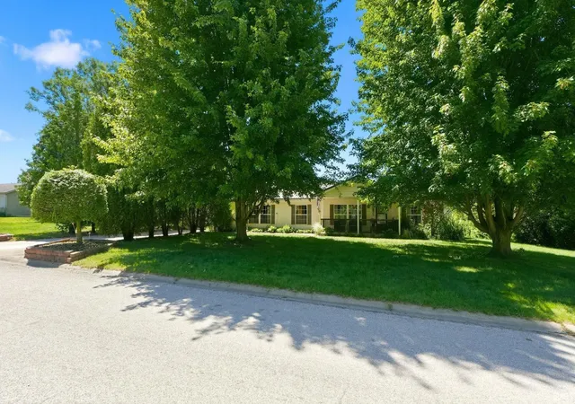 Photo 2 of Manufactured home for sale at 1495 E Dove Ln, Milford, IN 46542 | MLS# 202624401 | Listing updated on 2026-07-07