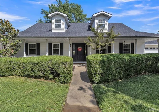 Homes for sale in Mount Vernon, IN | 19 Lakeview Dr, Mount Vernon, IN 47620 | MLS# 202624404