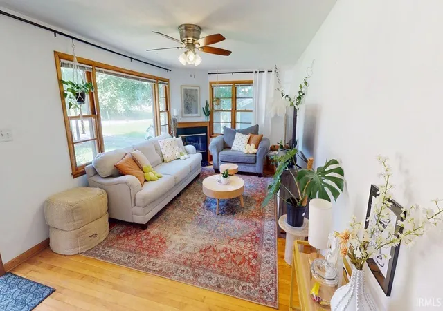 5th image of 425 E Dodds St, Bloomington, IN 47401 | MLS# 202624405