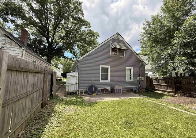 Photo 3 of Sale Pending at 4117 Bowser Ave, Fort Wayne, IN 46806 | MLS# 202624432 | Listing updated on 2026-08-29