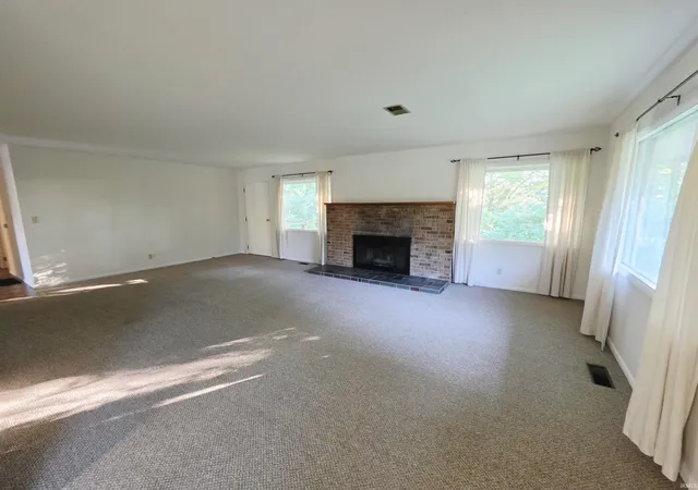 Photo 3 of Manufactured home for sale at 910 Rose St, West Lafayette, IN 47906 | MLS# 202624433 | Listing updated on 2026-08-04