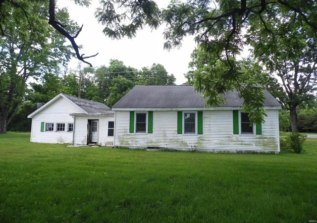 Homes for sale in Plymouth, IN | 20484 12Th Rd, Plymouth, IN 46563 | MLS# 202624435