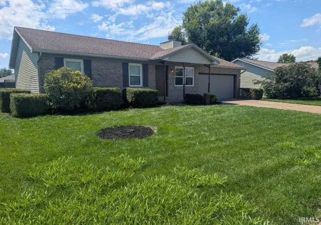 Homes for sale in Newburgh, IN | 5055 Shenandoah Ave, Newburgh, IN 47630 | MLS# 202624449