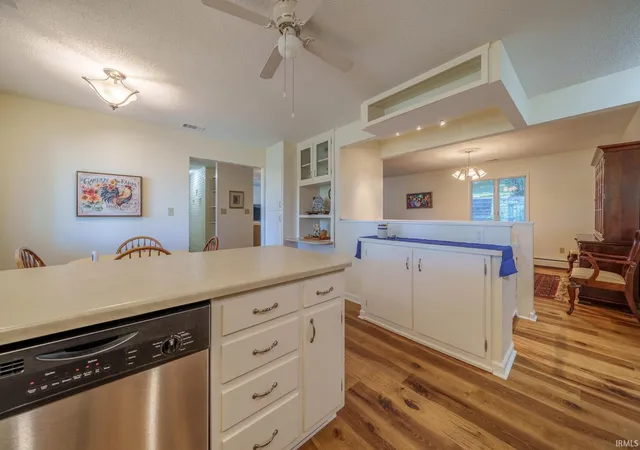 5th image of 6 Golfview Dr, Logansport, IN 46947 | MLS# 202624463
