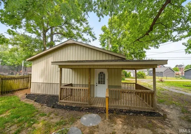 Photo 2 of Manufactured home for sale at 524 N Market St, Winamac, IN 46996 | MLS# 202624464 | Listing updated on 2026-09-02