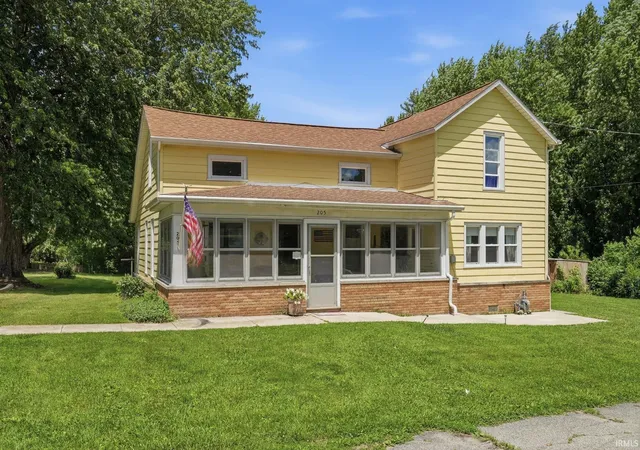 Photo 2 of Sale Pending at 205 E Spring St, Etna Green, IN 46524 | MLS# 202624489 | Listing updated on 2026-09-06