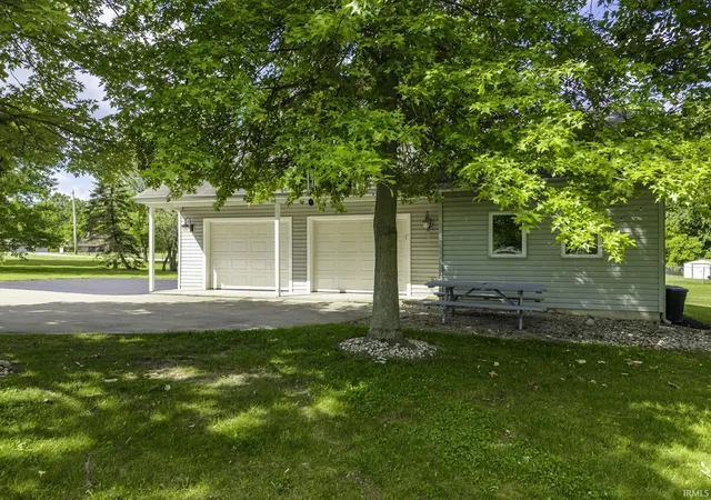 3rd image of 10809 St Joe Rd, Fort Wayne, IN 46835 | MLS# 202624502