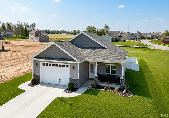 Photo 2 of Sale Pending at 11963 Turtle Crk Ct, Fort Wayne, IN 46818 | MLS# 202624510 | Listing updated on 2026-07-29