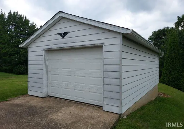 Photo 4 of Sale Pending at 1415 Maute St, Jasper, IN 47546 | MLS# 202624511 | Listing updated on 2026-09-21