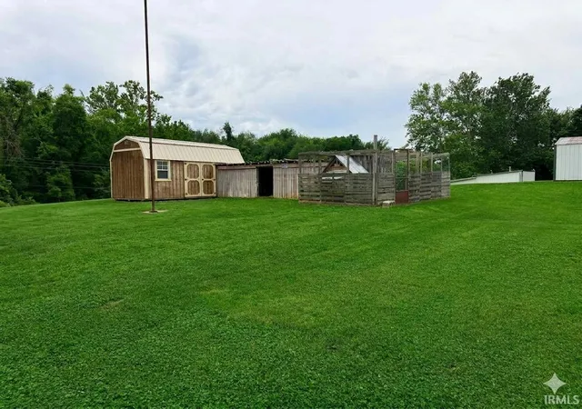 4th image of 120 E 7Th St, Newberry, IN 47449 | MLS# 202624512