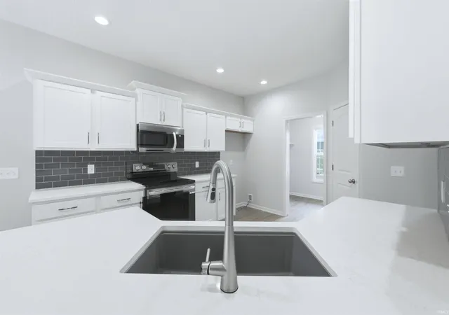 5th image of 4146 Centerstone Pkwy, New Haven, IN 46774 | MLS# 202624514
