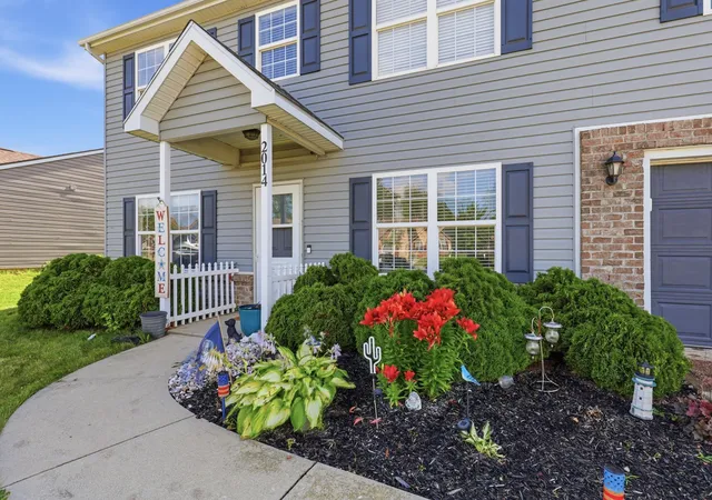 Photo 3 of Manufactured home for sale at 2014 Lava Fls Xing, Fort Wayne, IN 46808 | MLS# 202624535 | Listing updated on 2026-07-25