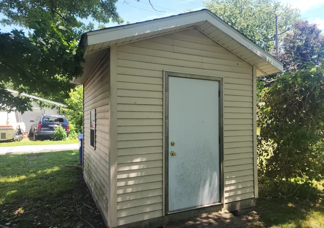 Homes for sale in Kokomo, IN | 1516 N Lindsay St, Kokomo, IN 46901 | MLS# 202624544