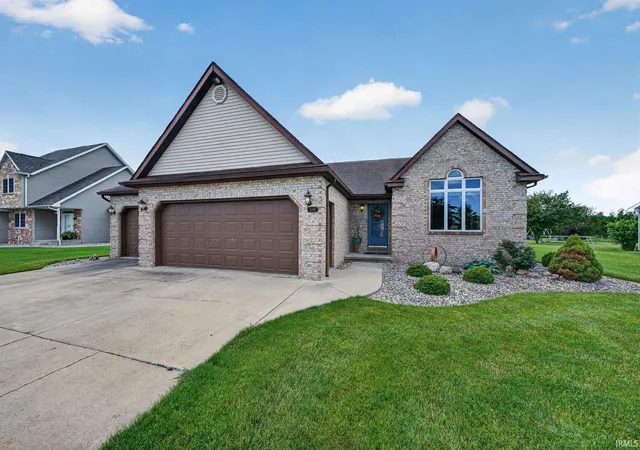 Homes for sale in Bremen, IN | 238 Pine Crest Dr, Bremen, IN 46506 | MLS# 202624552