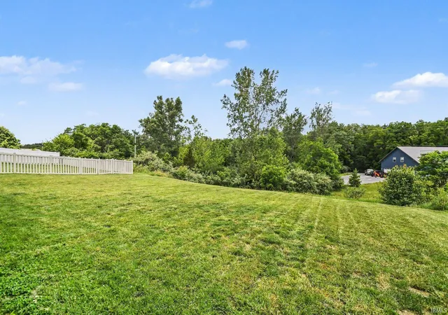 Homes for sale in Warsaw, IN | 2623 Pine Cone Ln, Warsaw, IN 46582 | MLS# 202624575
