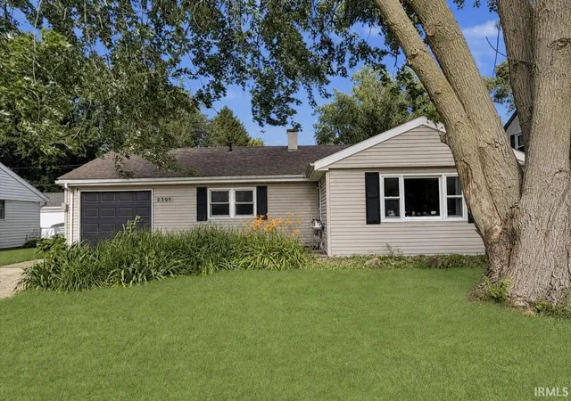 Photo 1 of Sale Pending at 2306 Carmelita Blvd, Kokomo, IN 46902 | MLS# 202624577 | Listing updated on 2026-06-28