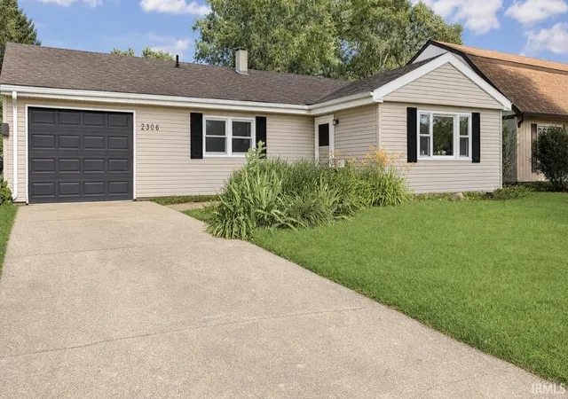 Photo 2 of Sale Pending at 2306 Carmelita Blvd, Kokomo, IN 46902 | MLS# 202624577 | Listing updated on 2026-06-28
