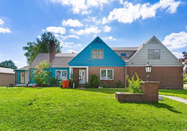 Homes for sale in Monon, IN | 614 N Arch St, Monon, IN 47995 | MLS# 202624585