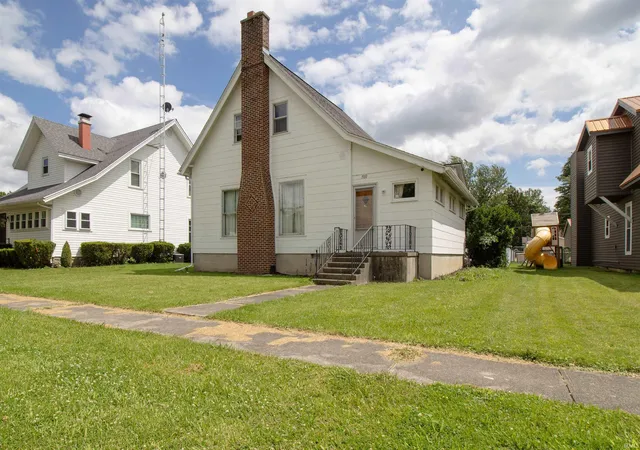 2nd image of 709 E Main St, Portland, IN 47371 | MLS# 202624593