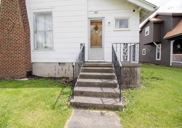 3rd image of 709 E Main St, Portland, IN 47371 | MLS# 202624593