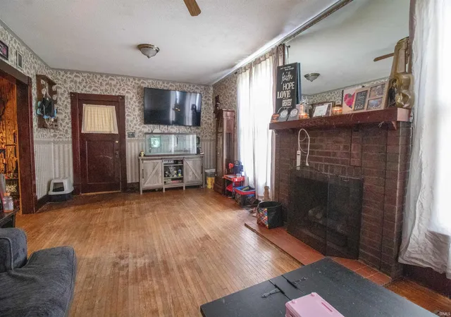 5th image of 709 E Main St, Portland, IN 47371 | MLS# 202624593