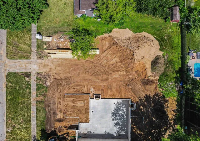 Photo 3 of Land for sale at 2026 Bader Ave, South Bend, IN 46617 | MLS# 202624597 | Listing updated on 2026-06-22