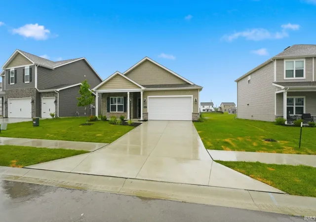 Photo 2 of Sale Pending at 6903 Jerome Park Pl, Fort Wayne, IN 46835 | MLS# 202624617 | Listing updated on 2026-09-26