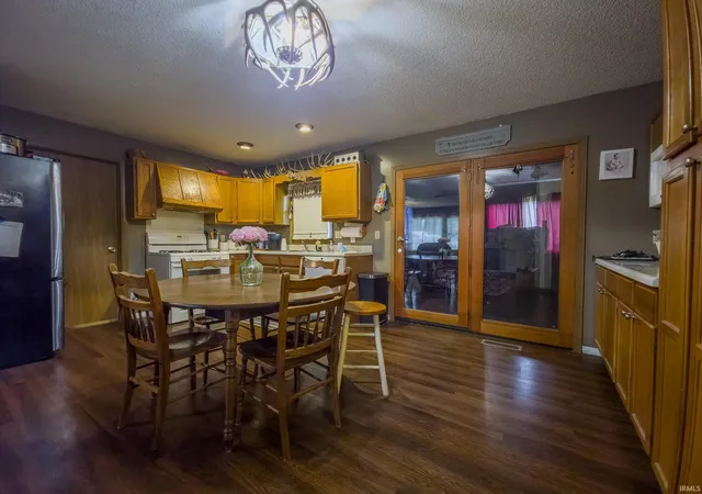 5th image of 11288 E 1020 Ln, Mount Carmel, IL 62863 | MLS# 202624618