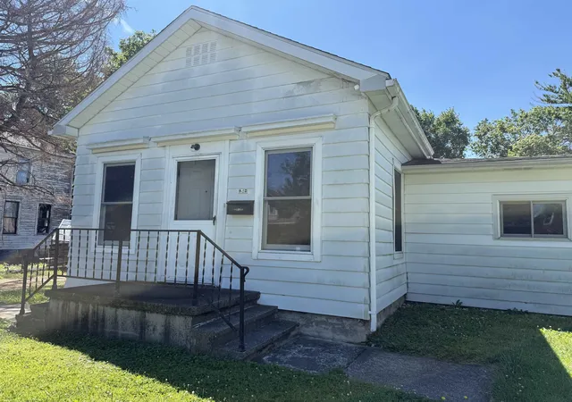 1st image of 942 Bell Ave, New Haven, IN 46774 | MLS# 202624624