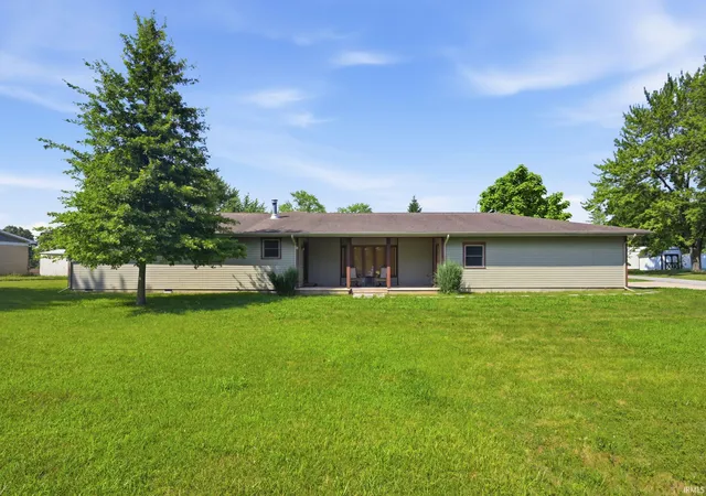 1st image of 8 Meridian Dr, Hartford City, IN 47348 | MLS# 202624631