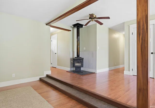 4th image of 8 Meridian Dr, Hartford City, IN 47348 | MLS# 202624631