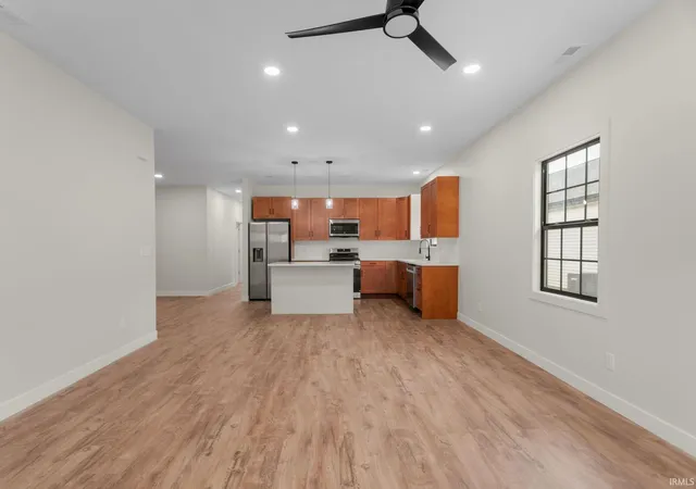 Photo 3 of Manufactured home for sale at 4818 York Dr, South Bend, IN 46614 | MLS# 202624635 | Listing updated on 2026-09-17