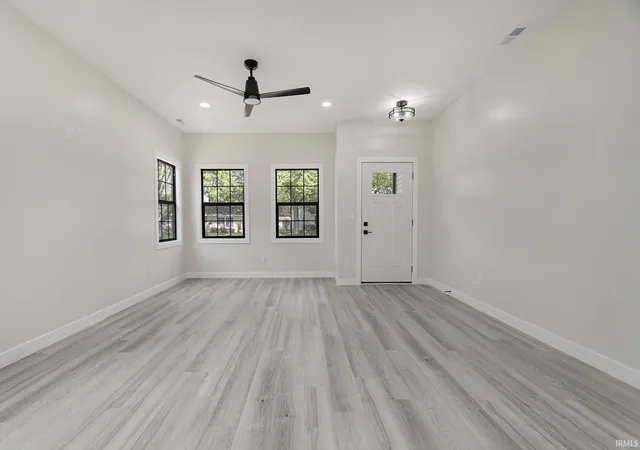 Photo 3 of Manufactured home for sale at 4824 York Dr, South Bend, IN 46614 | MLS# 202624638 | Listing updated on 2026-09-17