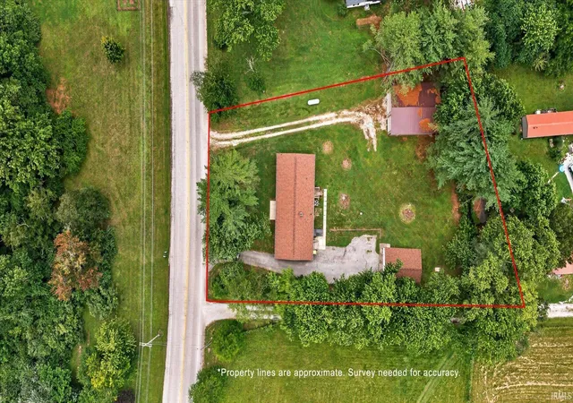 Photo 4 of Sale Pending at 8380 S Fairfax Rd, Bloomington, IN 47401 | MLS# 202624645 | Listing updated on 2026-09-15