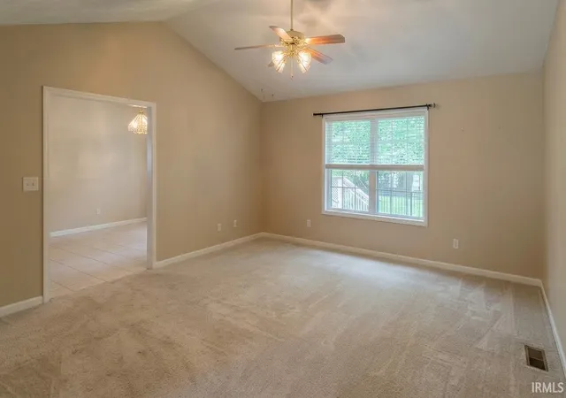 Photo 2 of Manufactured home for sale at 520 Riecken Dr, Evansville, IN 47711 | MLS# 202624672 | Listing updated on 2026-07-24