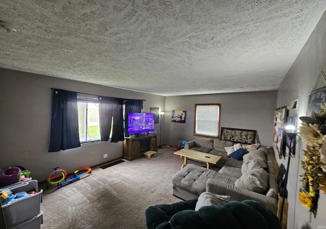 Homes for sale in Frankfort, IN | 2335 S County Rd 130 W Rd, Frankfort, IN 46041 | MLS# 202624676