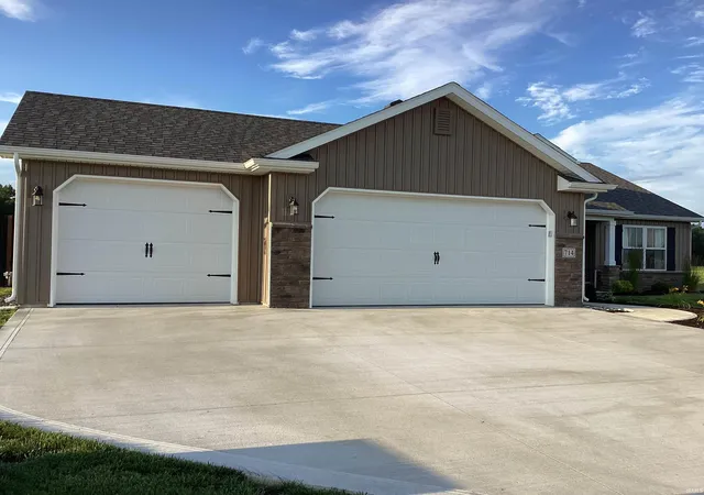 Photo 3 of Sale Pending at 714 Poplar Pass, Decatur, IN 46733 | MLS# 202624683 | Listing updated on 2026-07-10