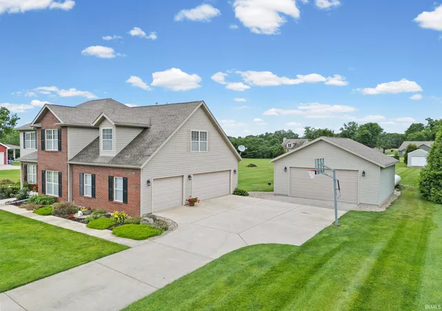 Homes for sale in Brookston, IN | 10441 S Black Locust Ct, Brookston, IN 47923 | MLS# 202624693