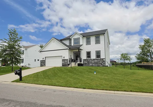 Homes for sale in Granger, IN | 10203 Roszalka Ct, Granger, IN 46530 | MLS# 202624710